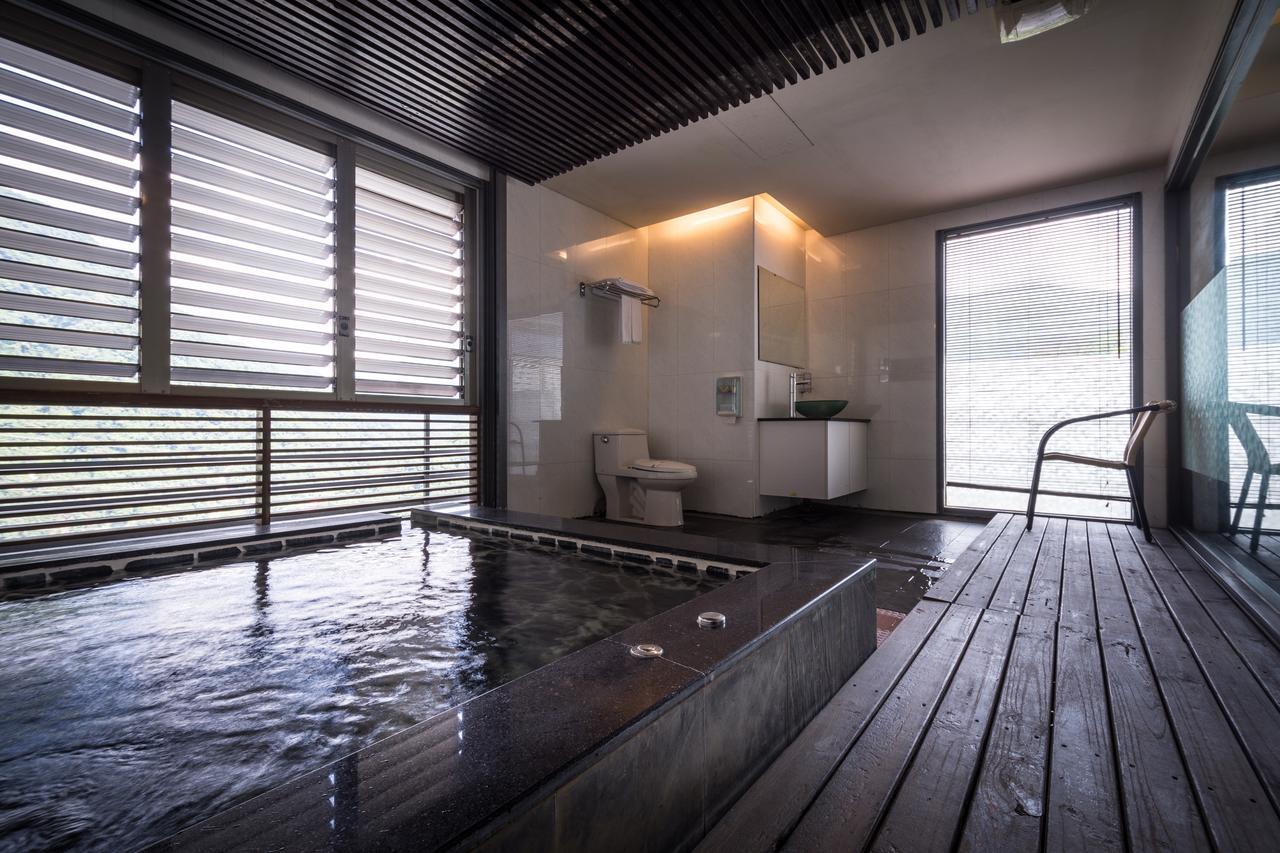 Wulai Sunglyu Hot Spring Resort Buitenkant foto