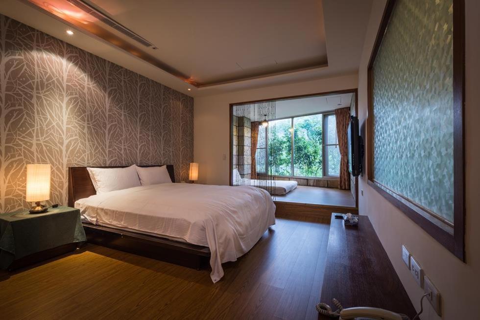 Wulai Sunglyu Hot Spring Resort Buitenkant foto
