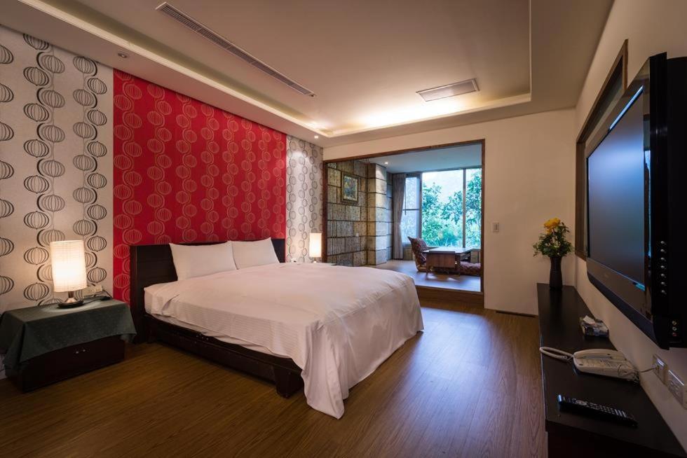 Wulai Sunglyu Hot Spring Resort Buitenkant foto